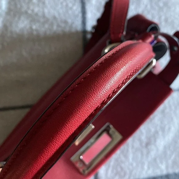 Auth Fendi red peekaboo iconic turn closure rigid leather top handle handbag - Picture 13 of 16